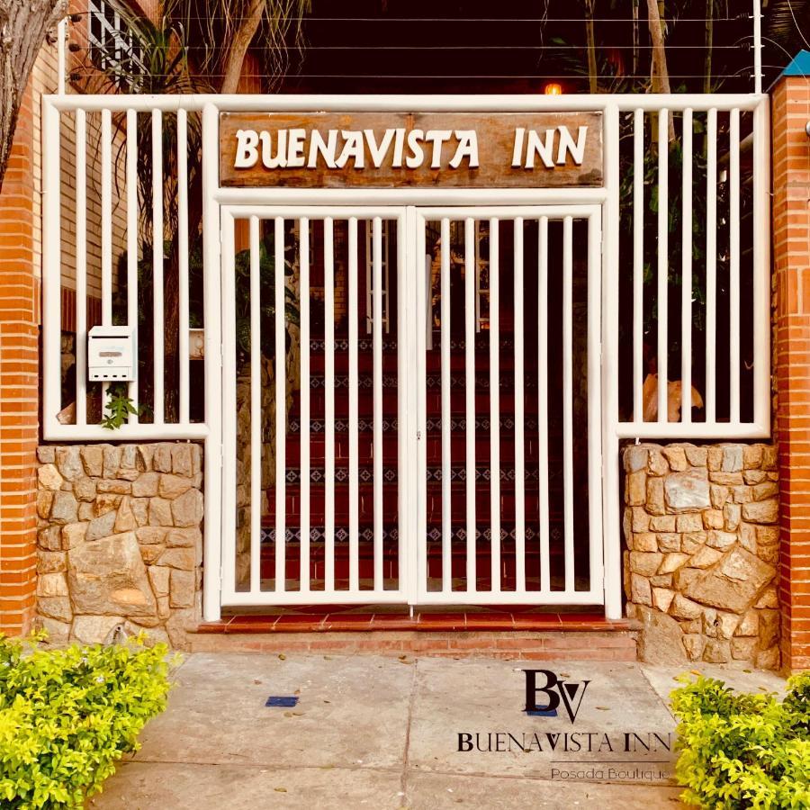 Buenavista Inn Майкетия Экстерьер фото